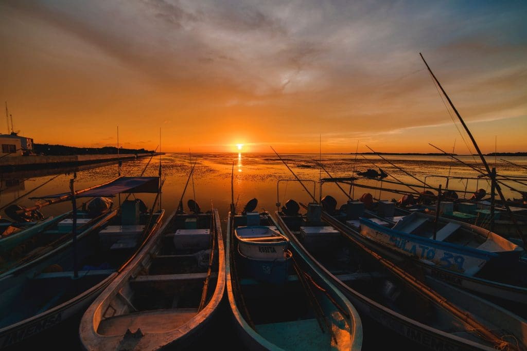 Atardecer en San Felipe Yucatan